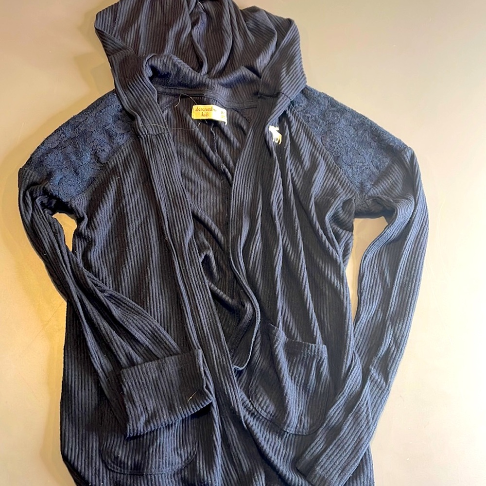 Girls navy light sweater/shirt